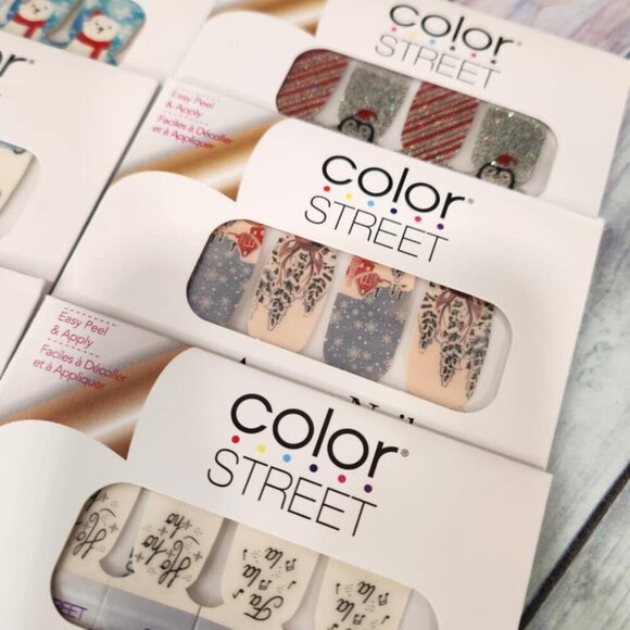 Color Street- Holiday accents - Picture 3 of 6